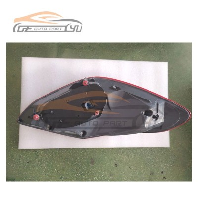 适用于奔驰新C级15 205运动版后尾灯A2059060357/A2059060457图2