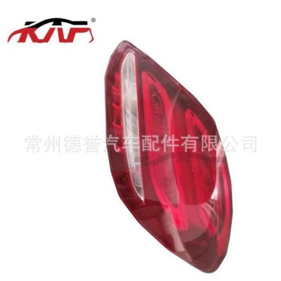适用于奔驰新C级15 205运动版后尾灯A2059060357/A2059060457